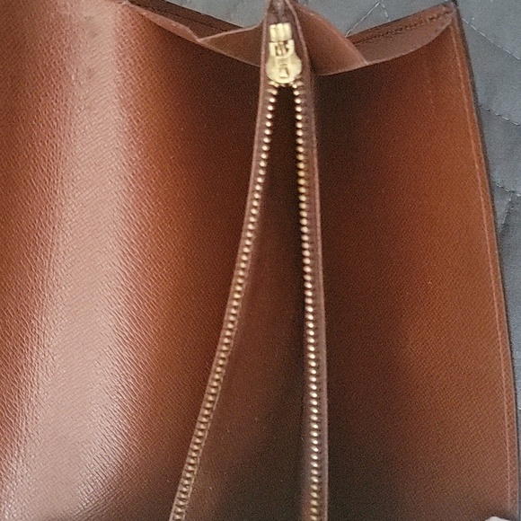 Louis Vuitton monogram wallet - Picture 5 of 10